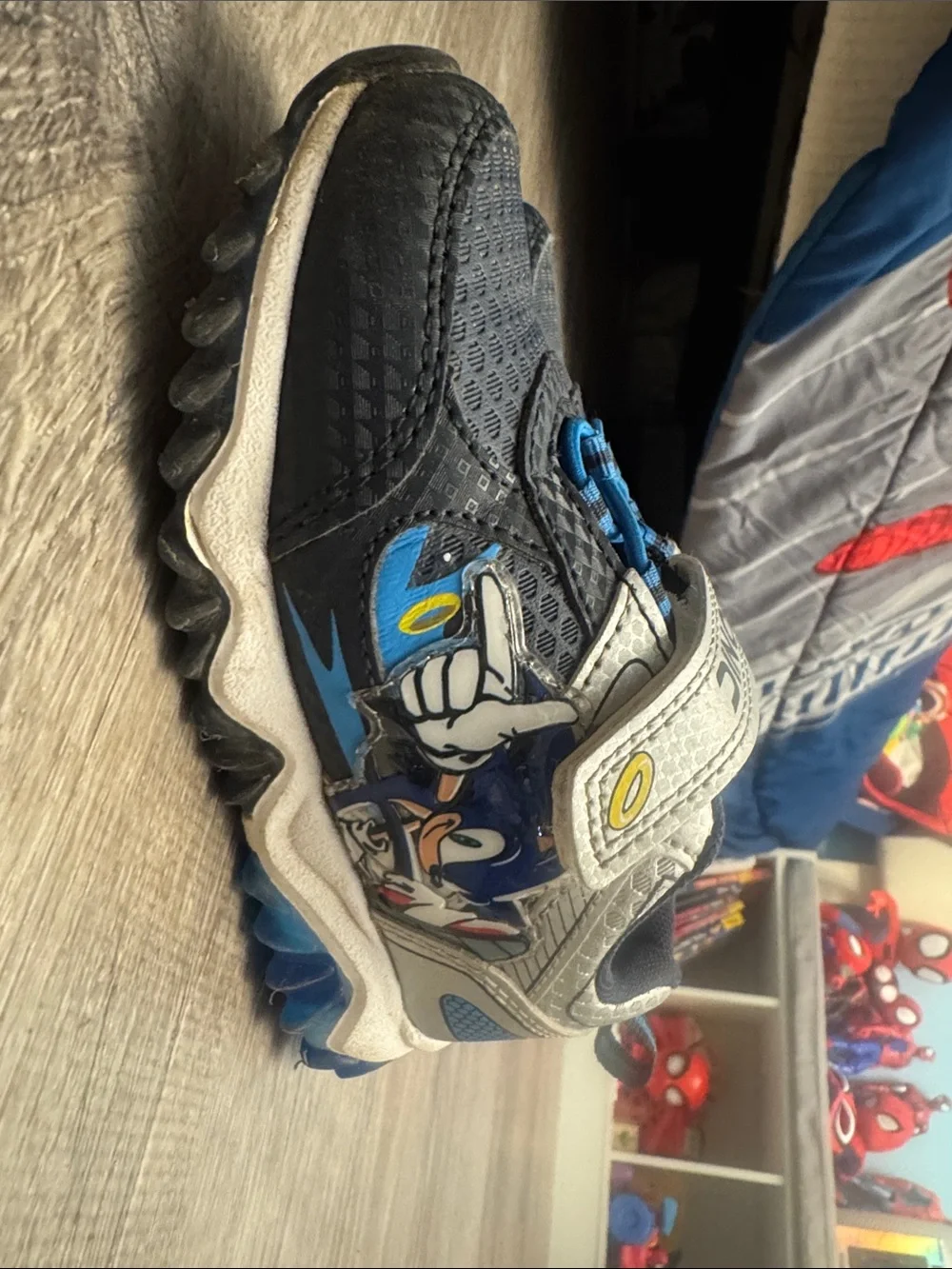 N/A kids athletic